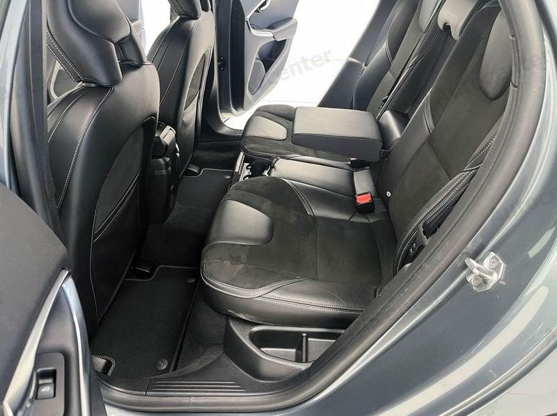 Volvo V40 V40 D2 R DESIGN MOMENTUM