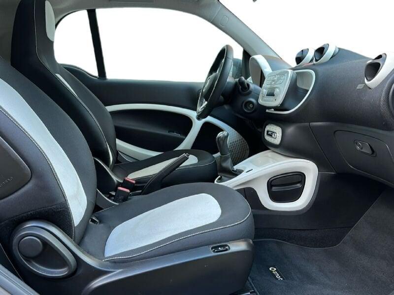 smart fortwo fortwo 70 1.0 Passion