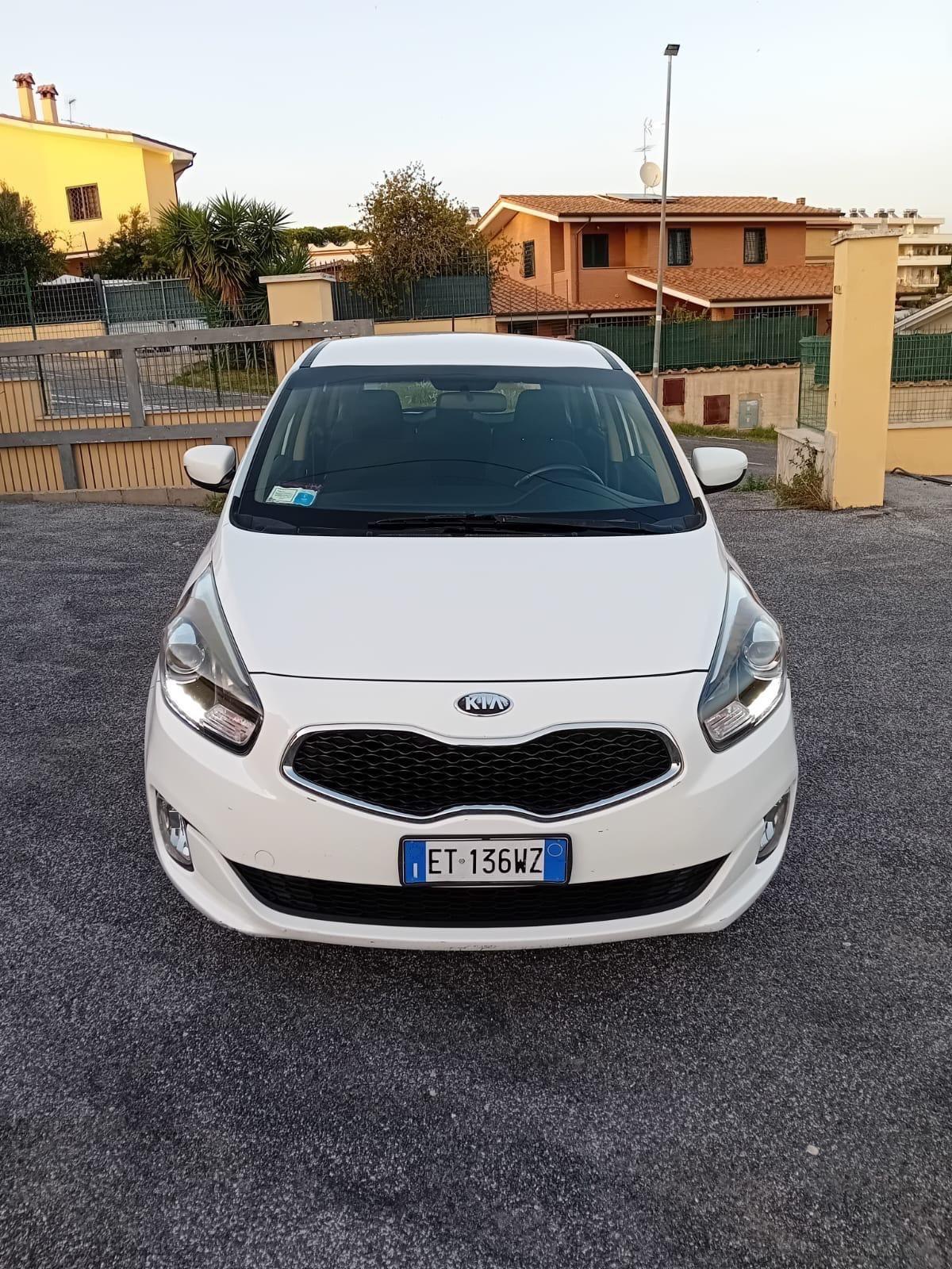 Kia Carens 1.7 CRDi 115 CV Cool