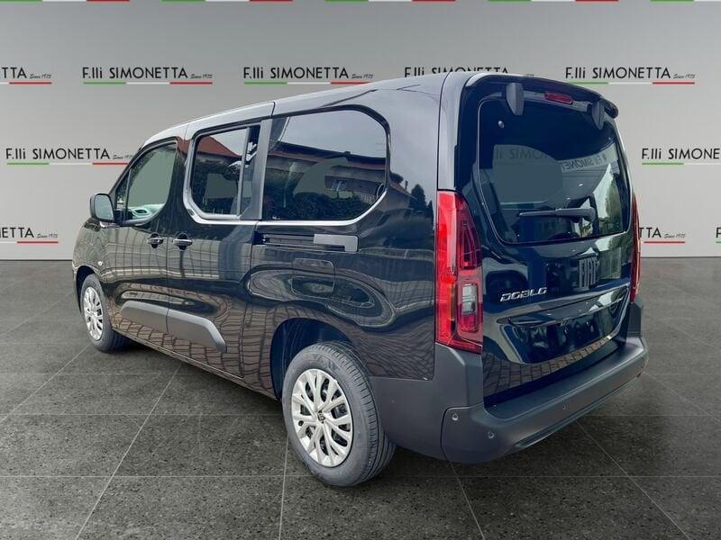 FIAT Doblò Passo Lungo 1.5 d Doblo 130cv auto 7p.ti - KM0