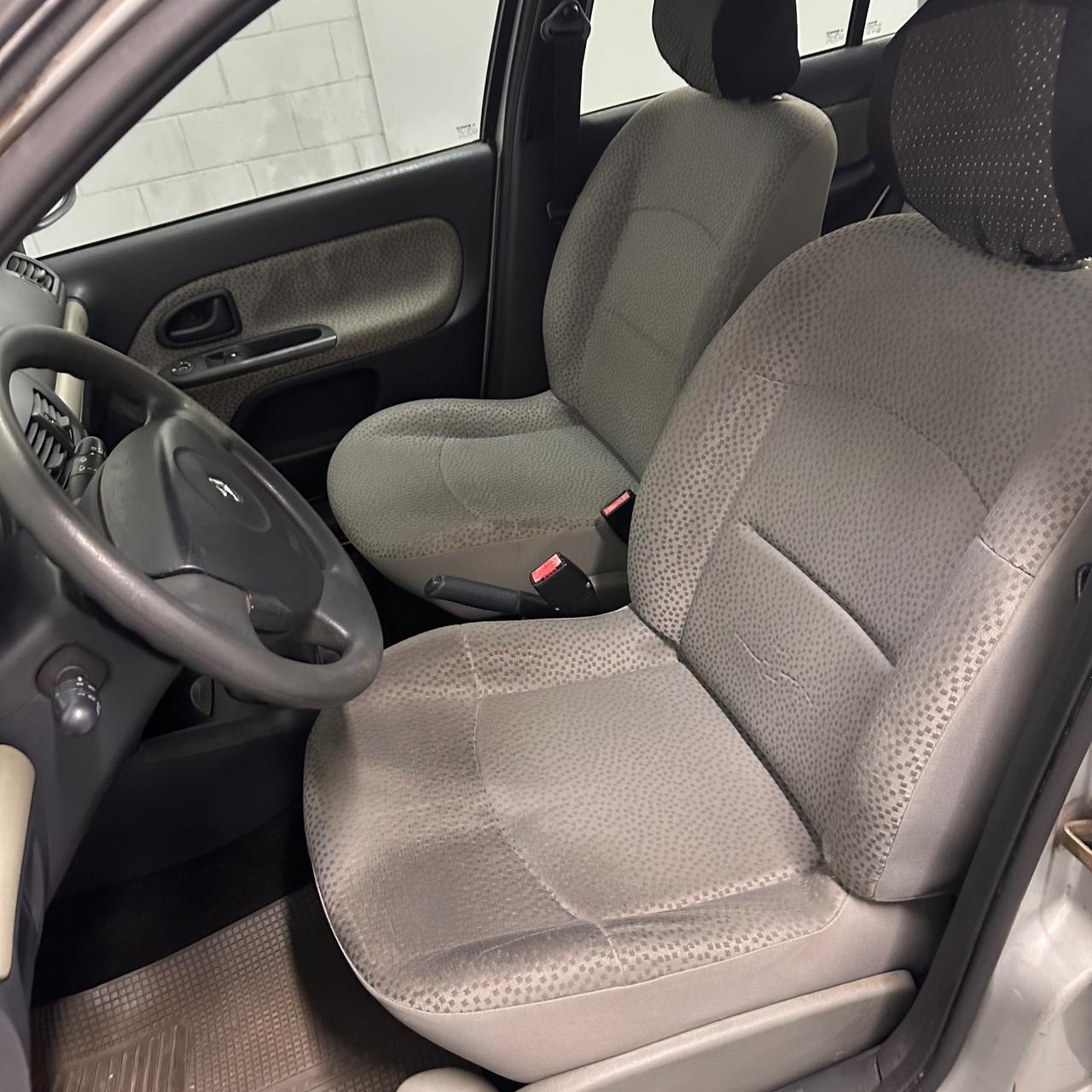 Renault Clio 1.4 16V 5p NEOPATENTATI EURO4