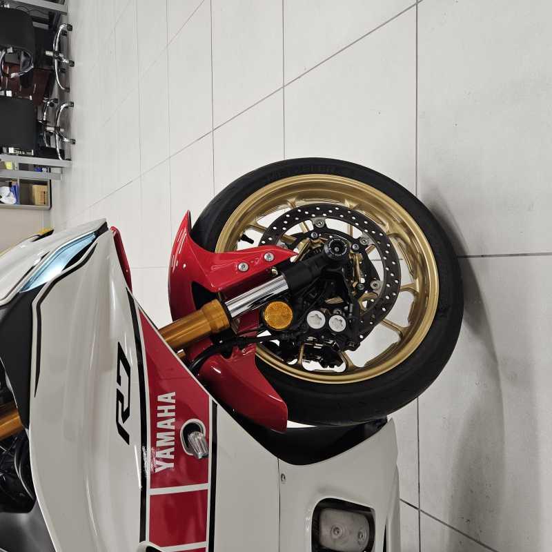 Yamaha YZF R7 World GP 60th Anniversary - 2023