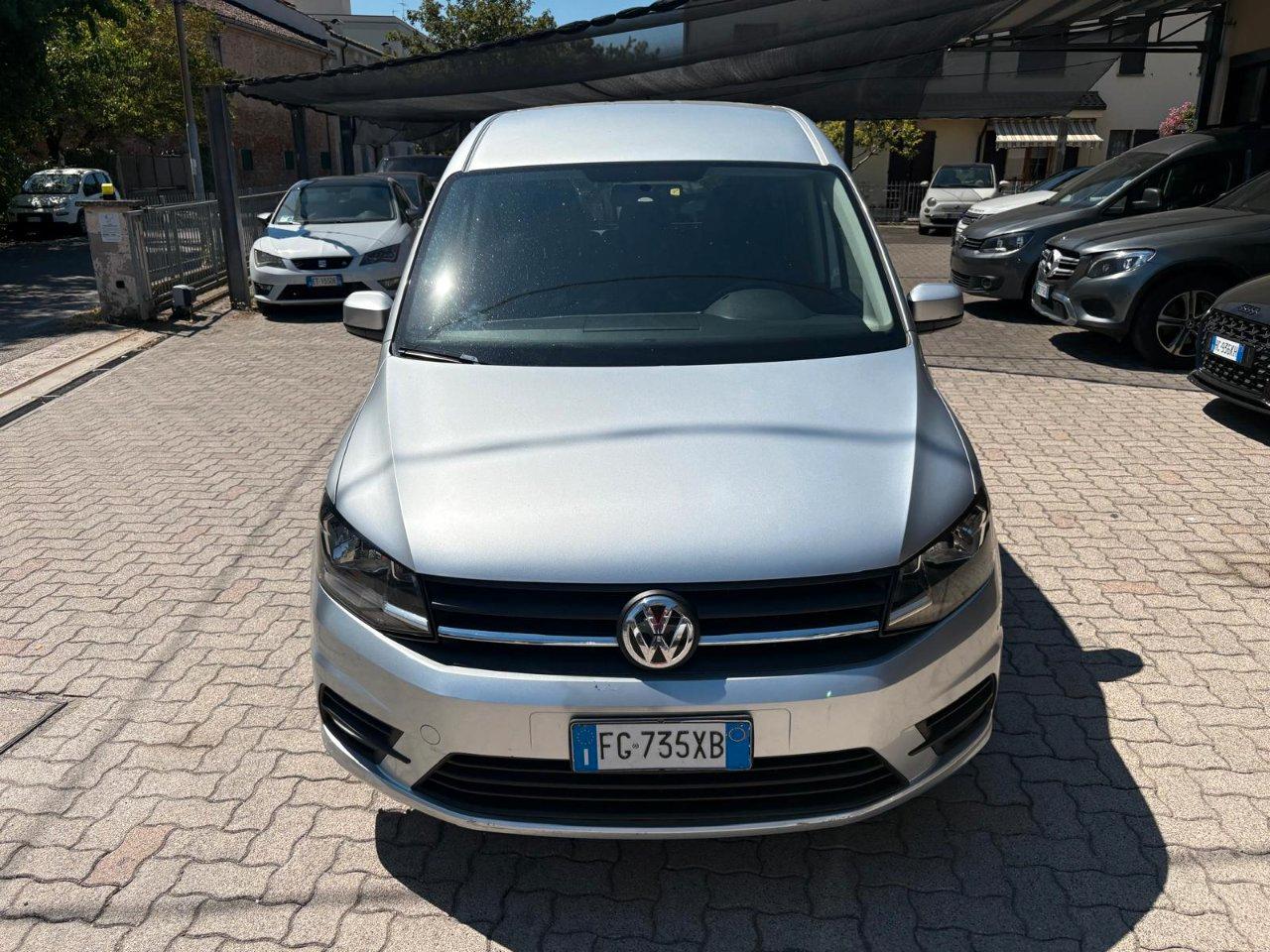 VOLKSWAGEN Caddy maxi 2.0 tdi 102cv kombi Business E6 OK NEOPATENTATO