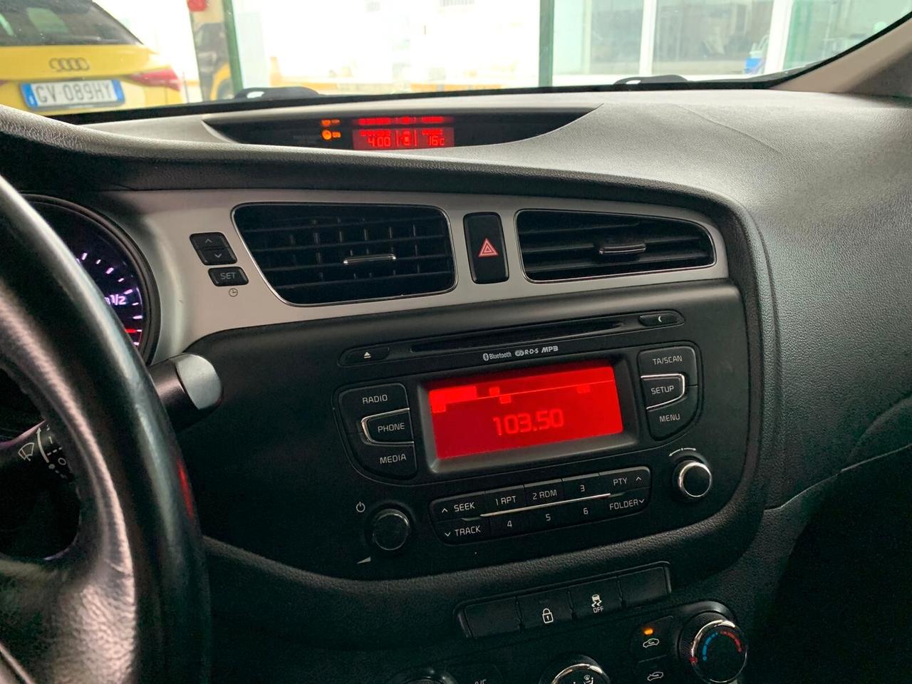 Kia Ceed Sportswagon cee'd 1.4 CRDi SW Cool