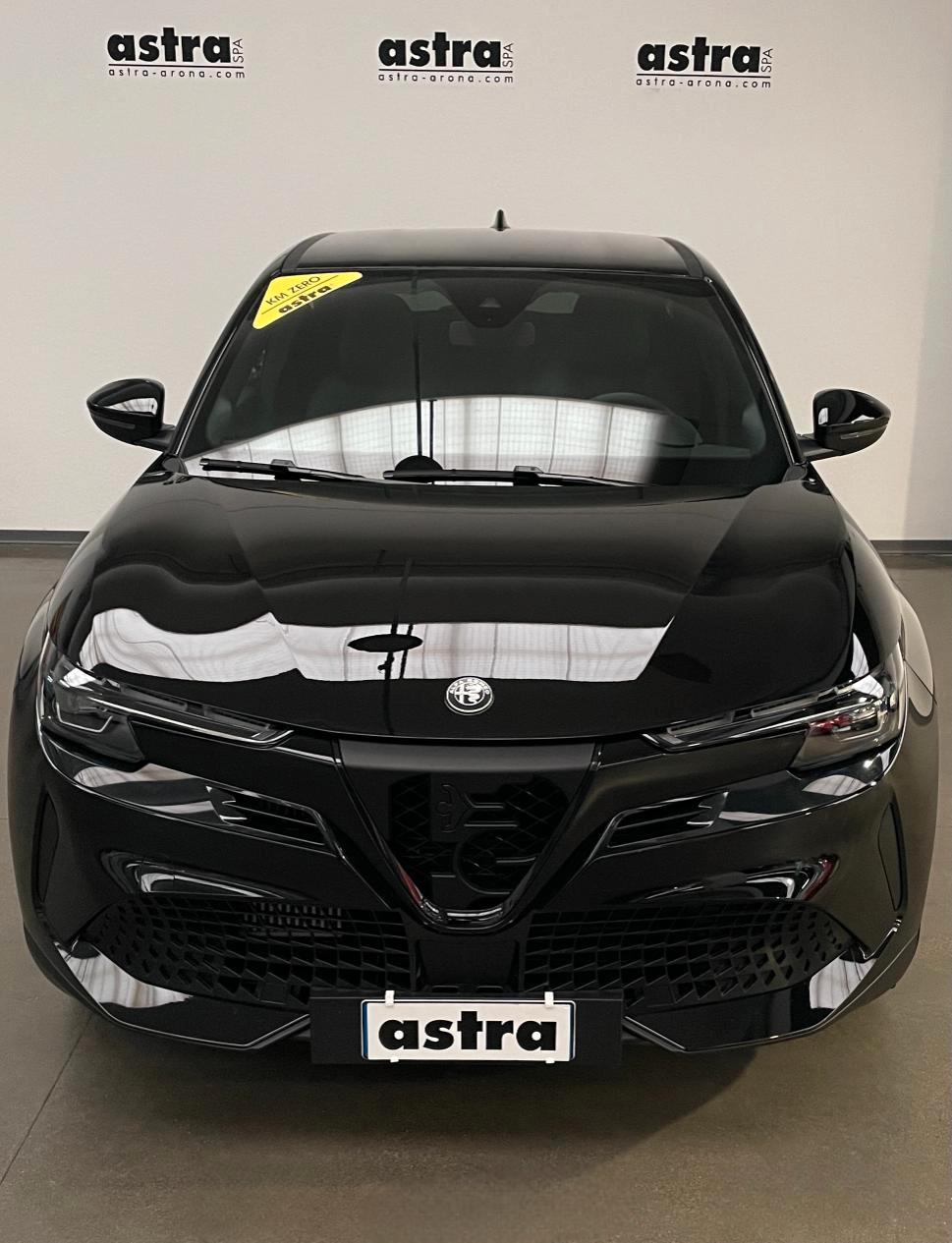 Alfa Romeo Junior 1.2 ibrida Speciale 145cv edct6