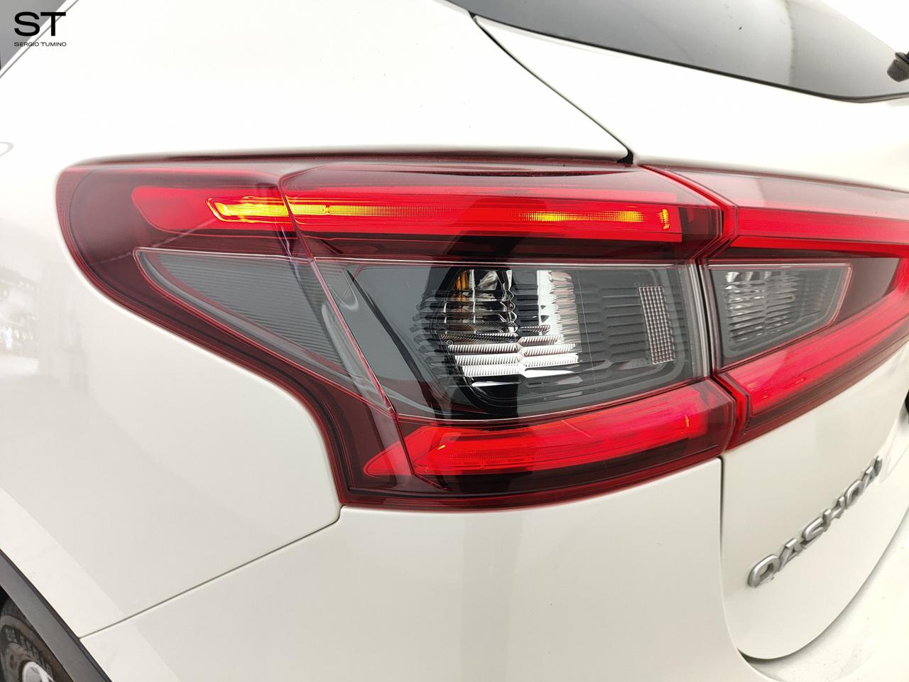 NISSAN Qashqai 2ª serie - Qashqai 1.6 dCi 2WD N-Connecta