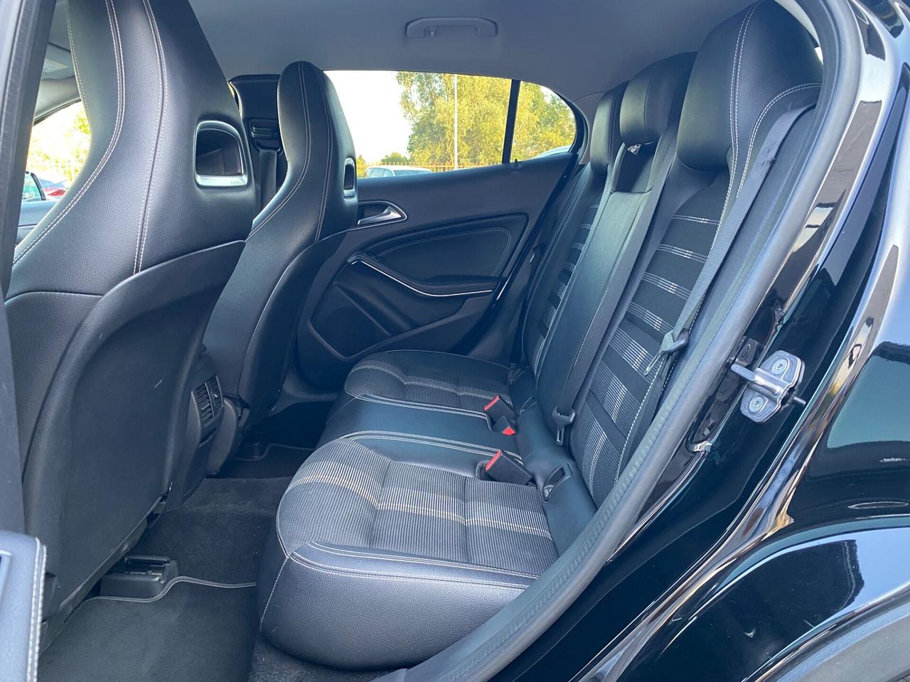 Mercedes GLA 200 d Automatic Sport Pelle Xenon
