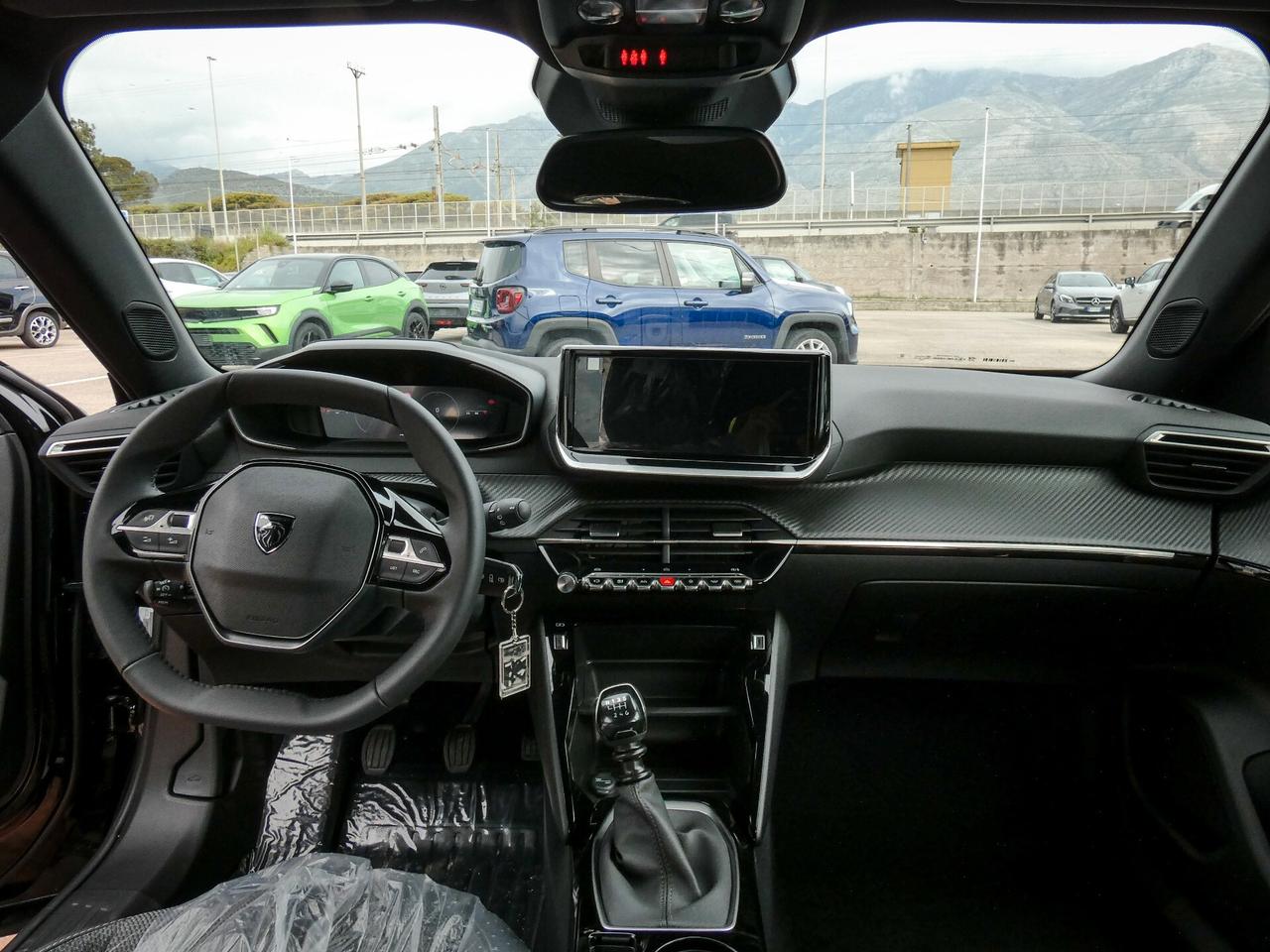 Peugeot 2008 PureTech 100 S&S Allure - KM 0