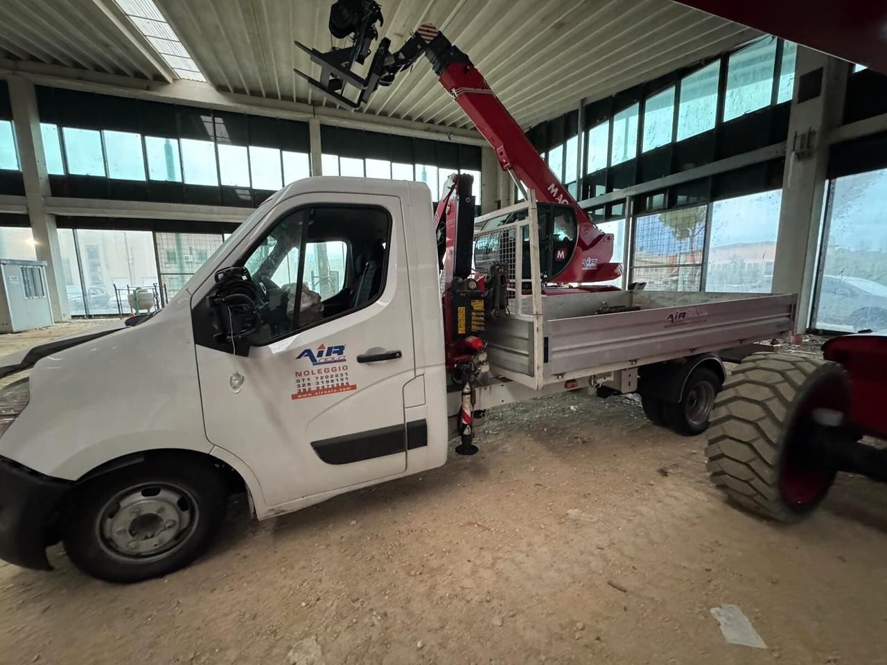 Nissan NV400 (o Interstar) + Gru Fassi F28 - INCIDENTATO