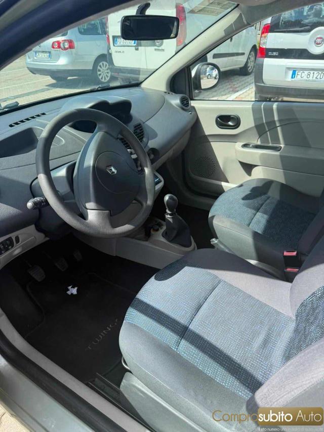 RENAULT Twingo 1.2 8V Dynamique