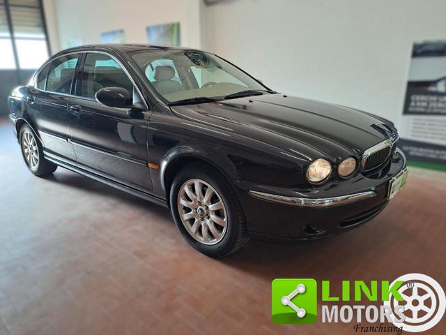 JAGUAR X-Type 4WD 2.5 V6 24V cat
