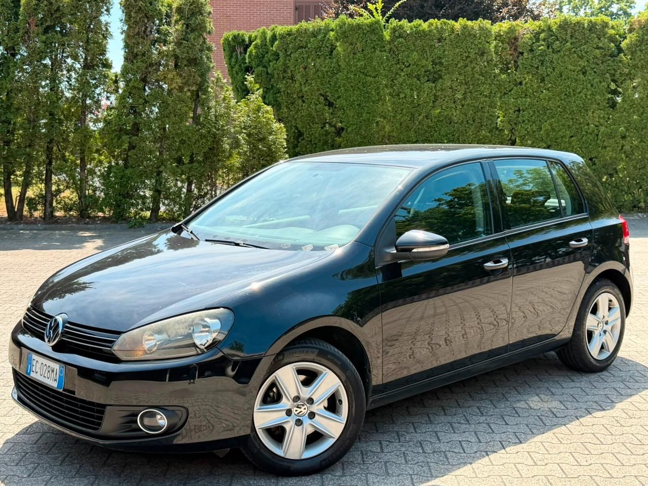 Volkswagen Golf 2.0 TDI 140CV DPF DSG 5p. Highline