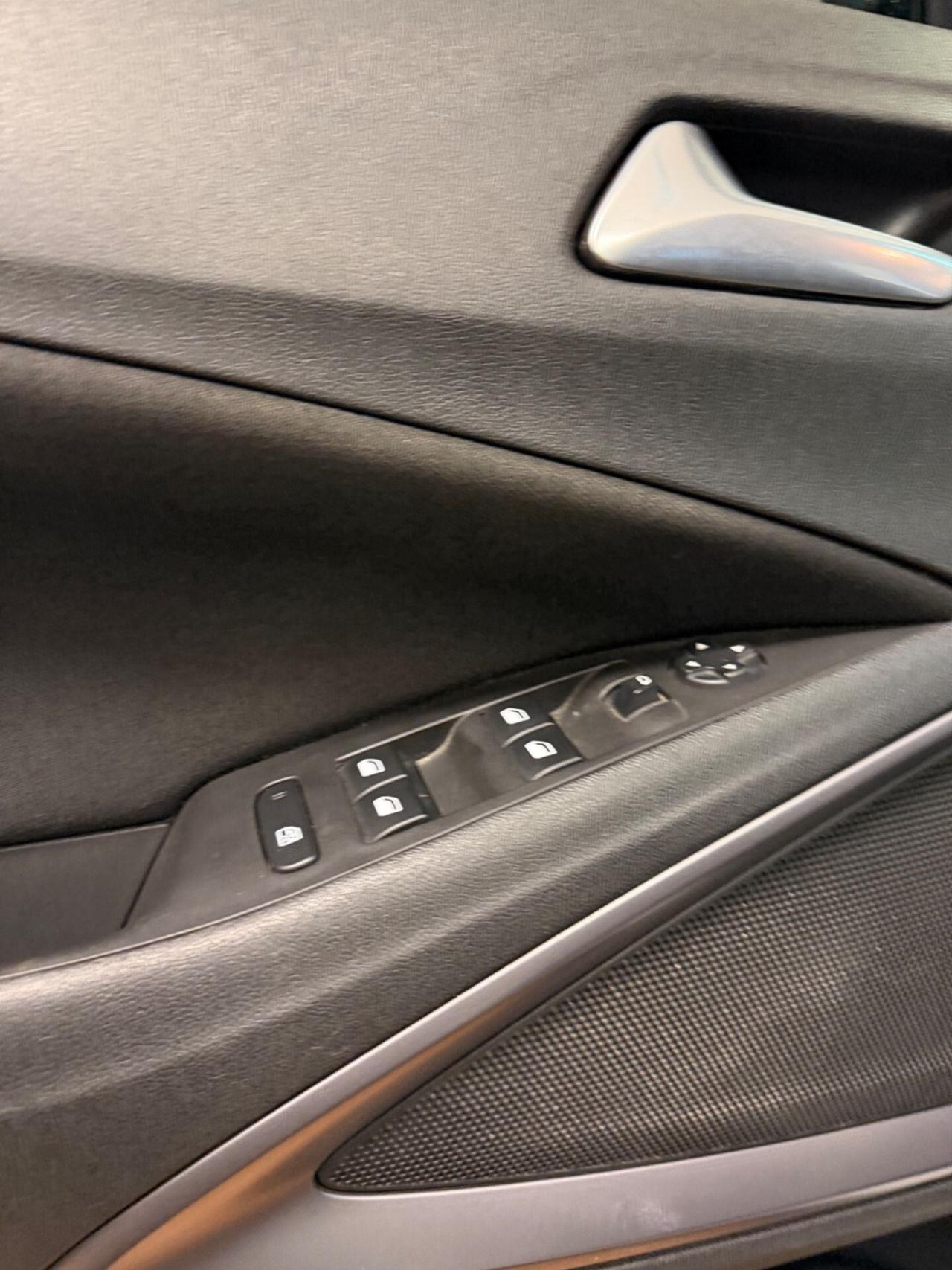 Opel Crossland 1.2 benz 2022 fullopt 50.000km