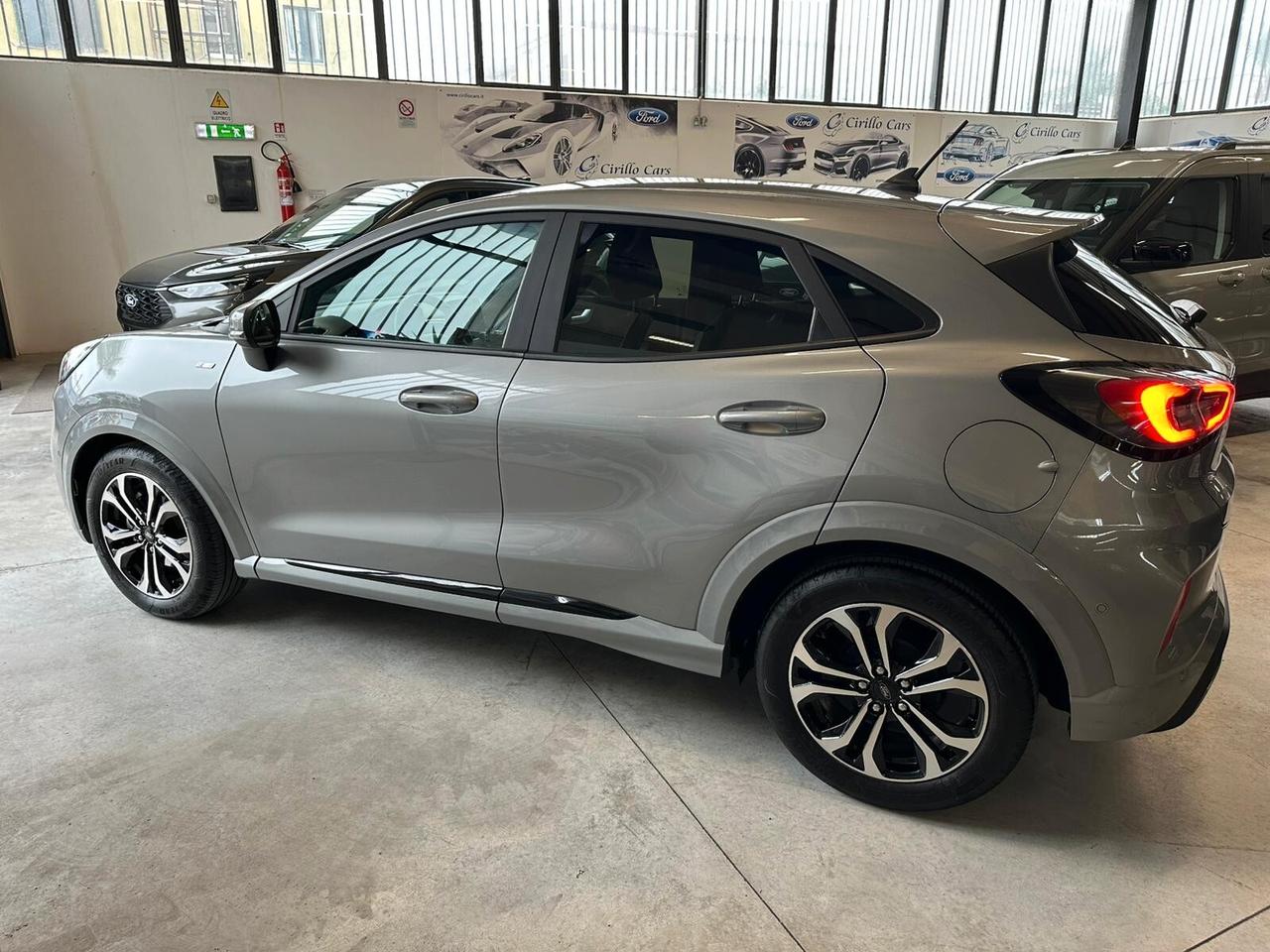 Ford Puma 1.0 EcoBoost Hybrid 125 CV S&S ST-Line