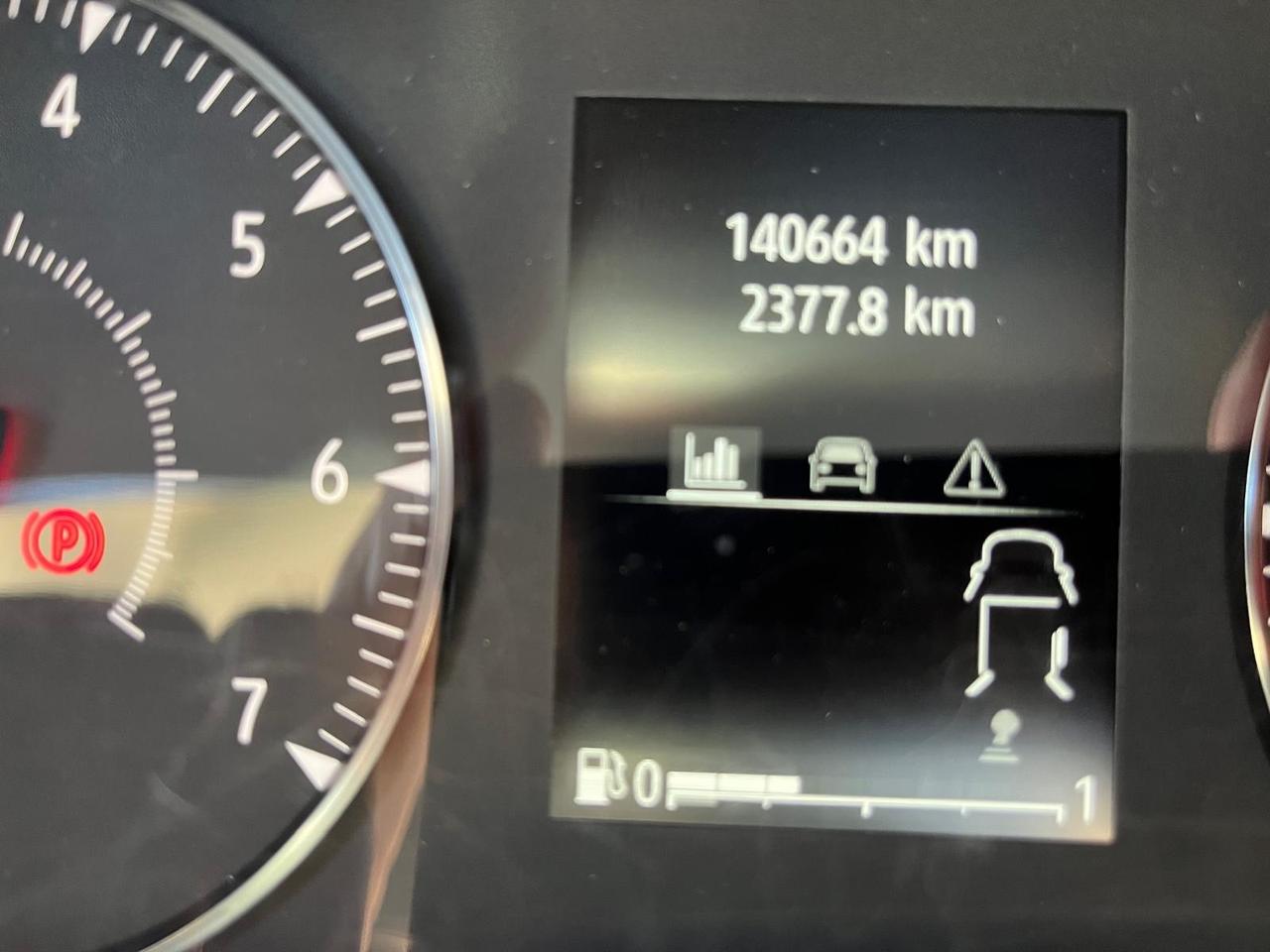 Renault trafic cargo-2.0 dci-2022