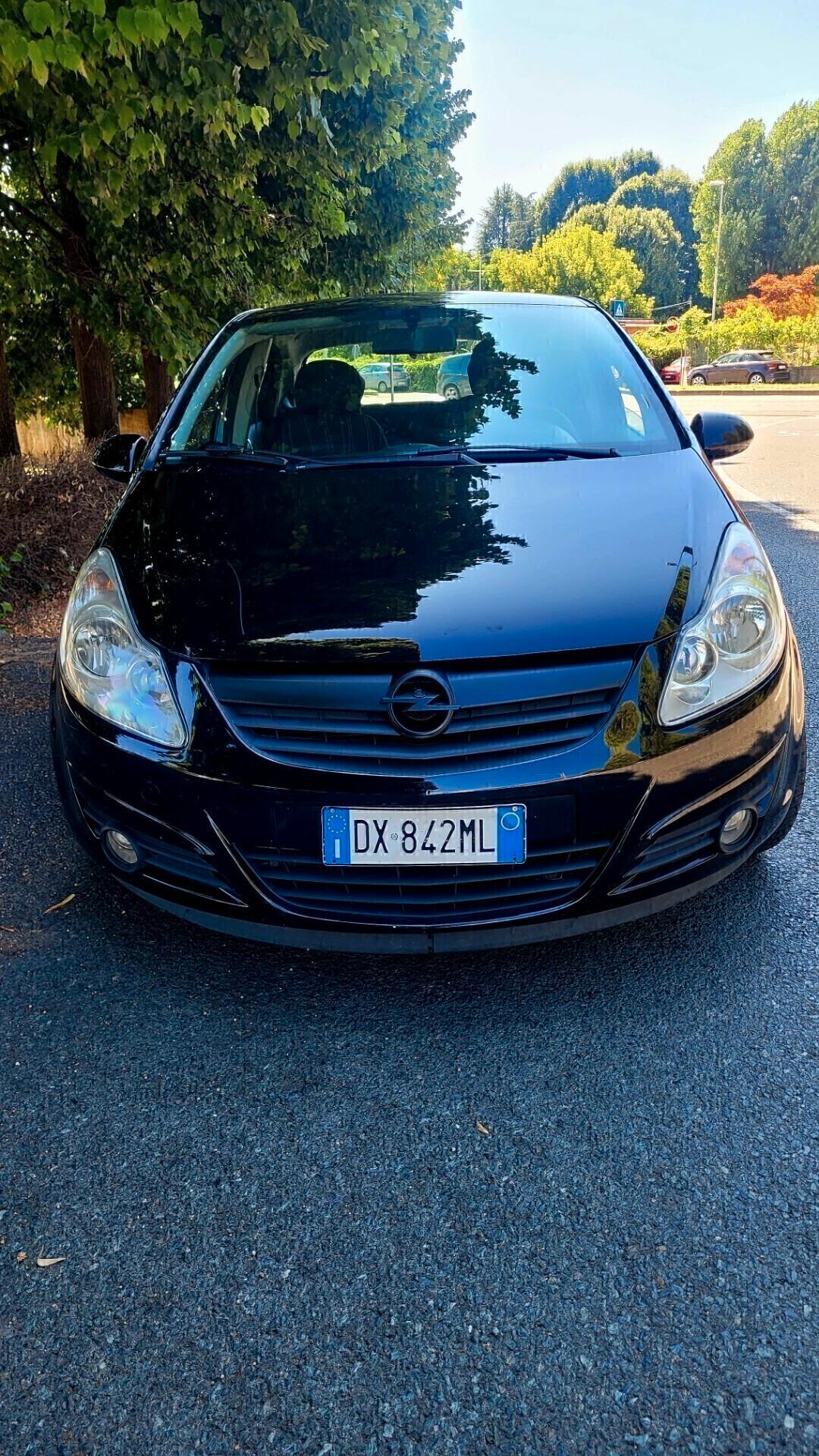 Opel Corsa 1.2 80CV 5 porte GPL-TECH Edition