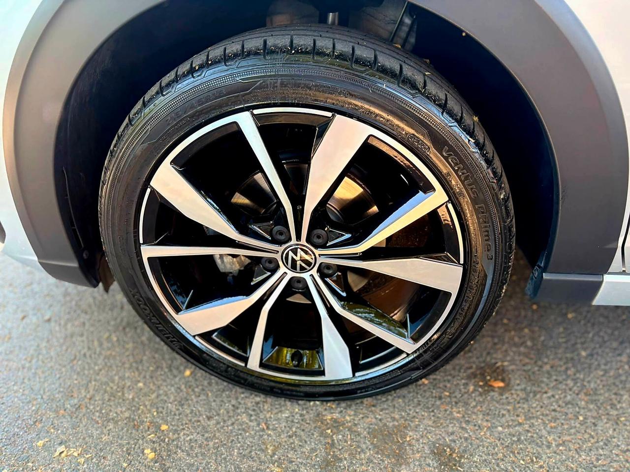 Volkswagen Taigo 1.5 TSI ACT 150 CV DSG R-Line