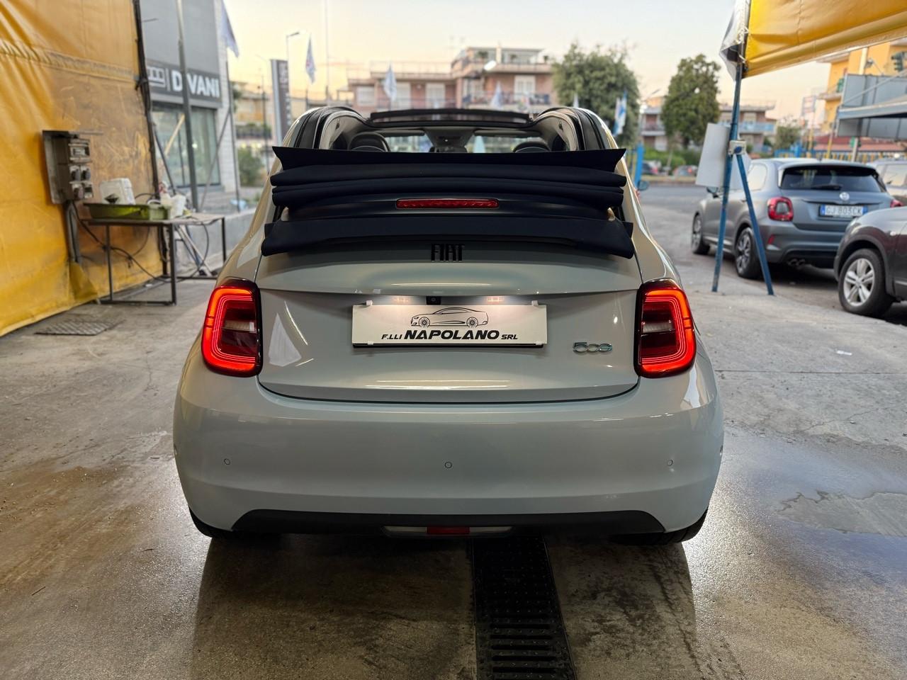 Fiat 500 500e Cabrio 42 kWh La Prima