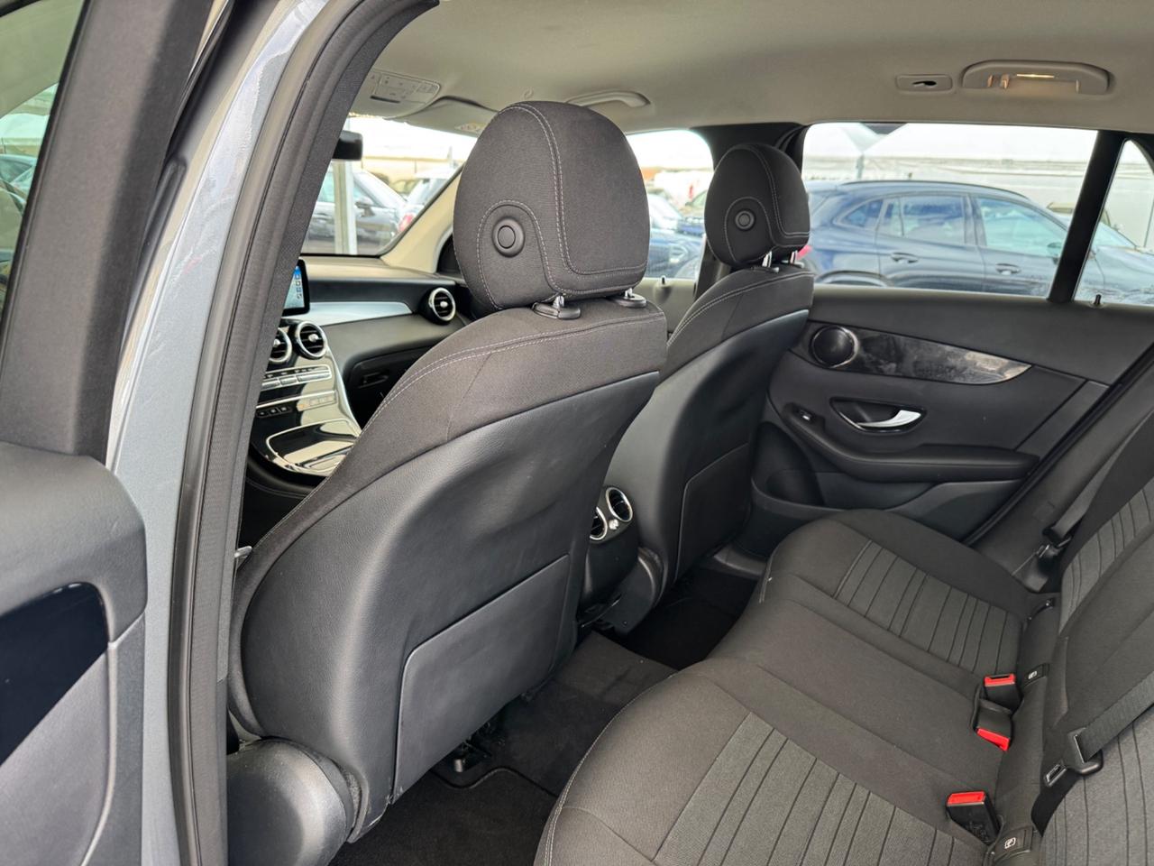 MERCEDES-BENZ GLC 300 d 4MATIC SPORT - MY20