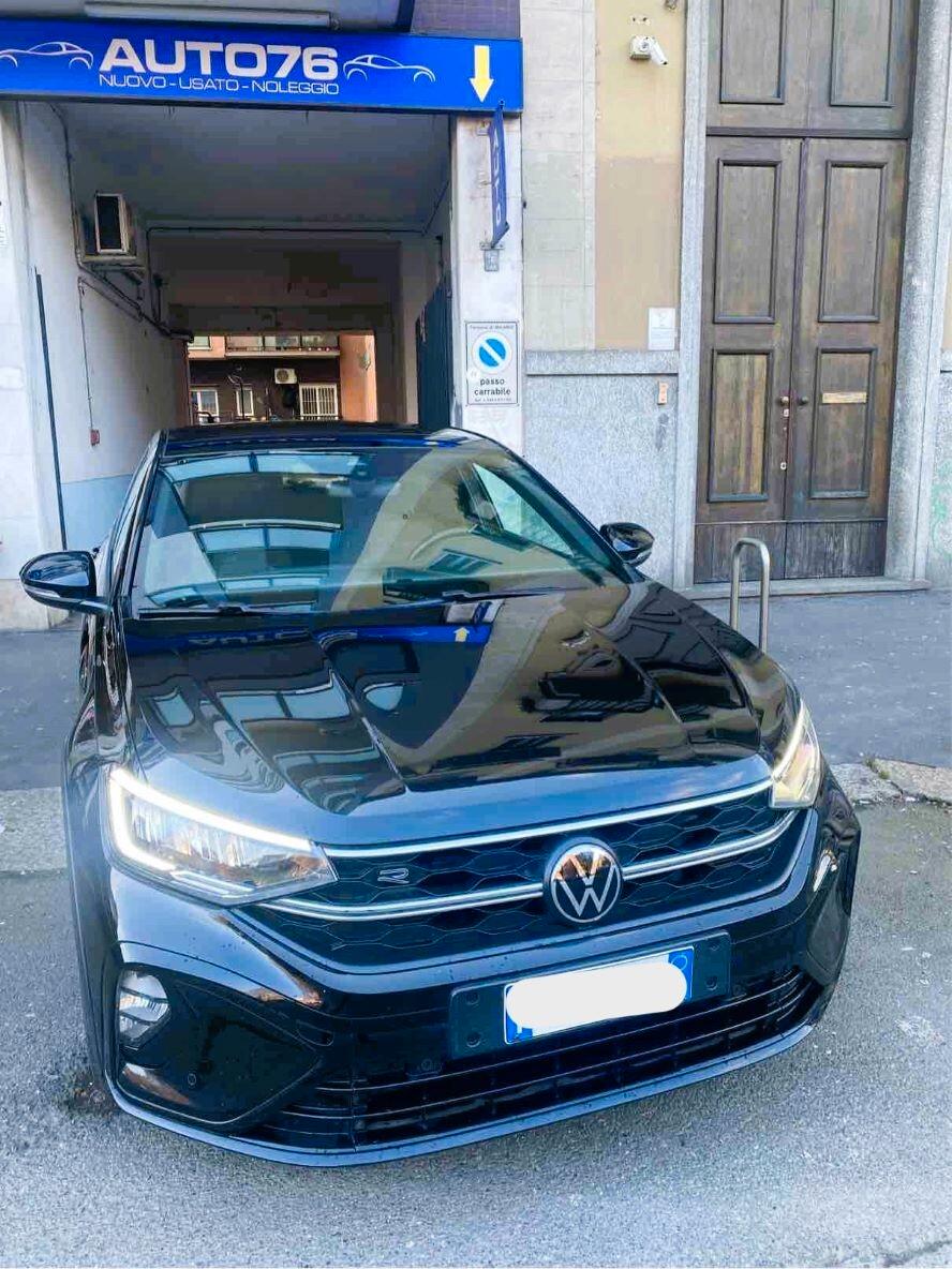 Volkswagen Taigo 1.0 TSI 110 CV R-Line TETTO APRIBILE PREZZO REALE