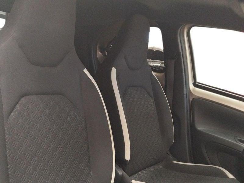 Toyota Aygo X 1.0B (72 CV) Trend S-CVT