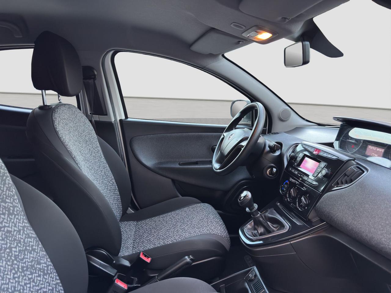 Lancia Ypsilon 1.2 69cv Elefantino Blu 2019