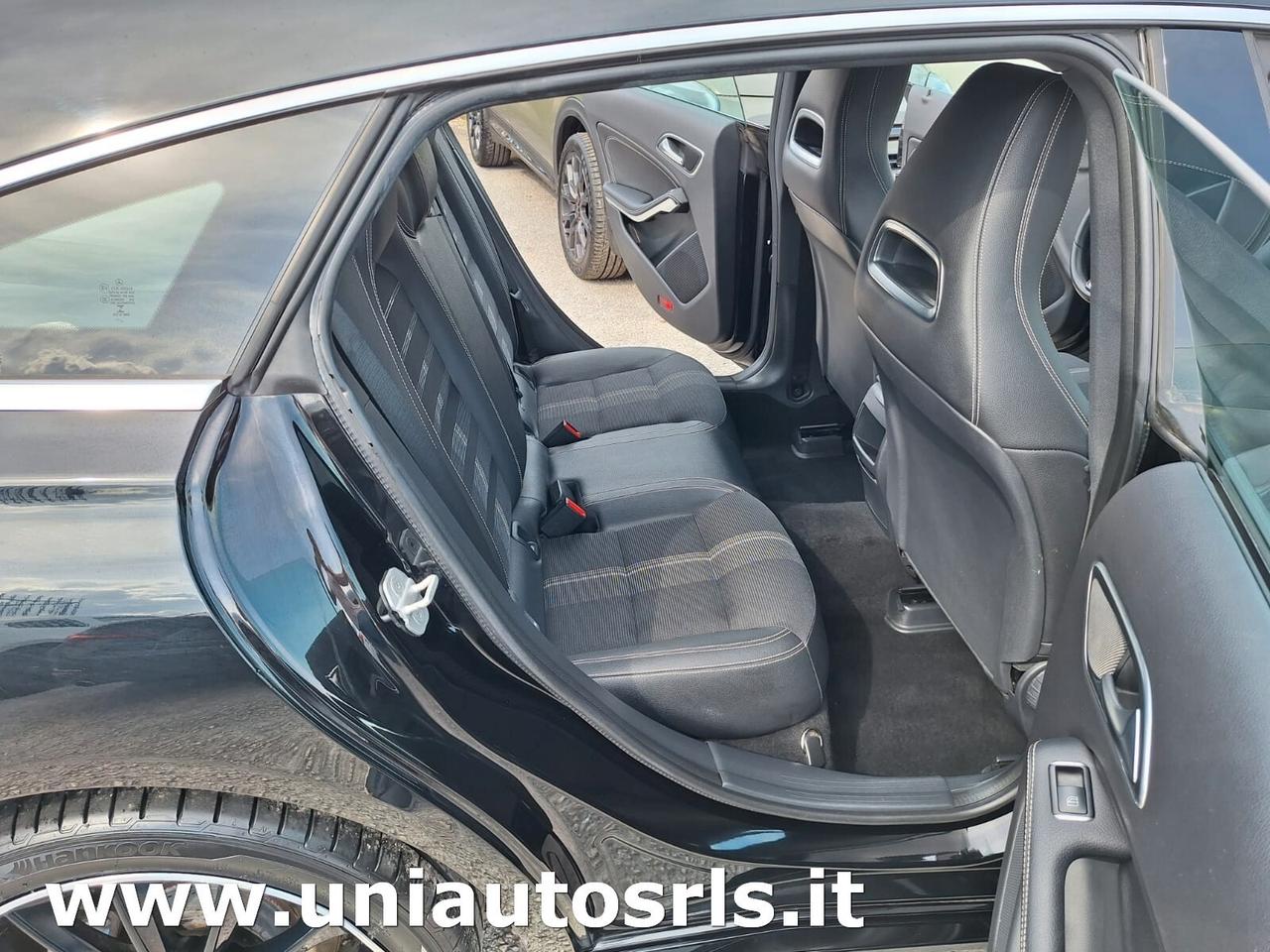 Mercedes-benz CLA 180 d Premium