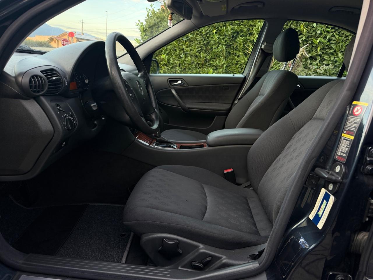 Mercedes-Benz C 220 CDI Automatica – 136.000 km