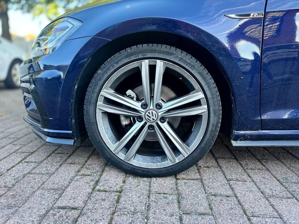 Volkswagen Golf 1.5 tsi Sport 150cv dsg