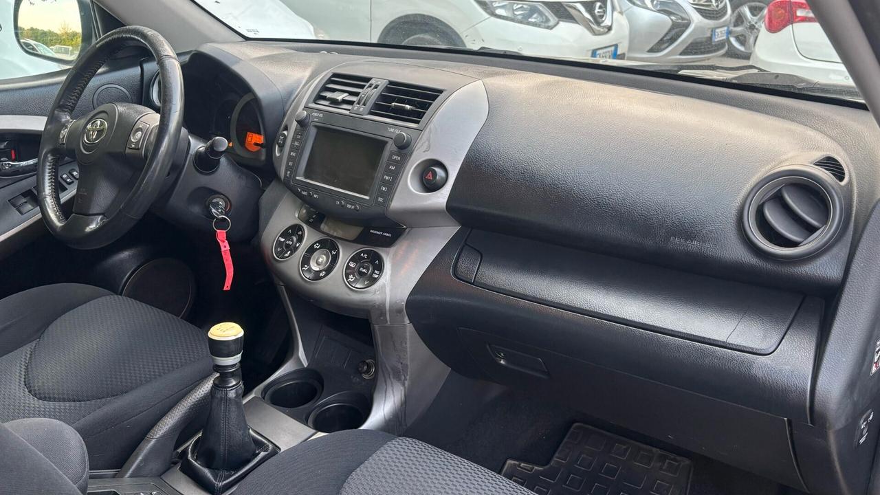 Toyota RAV 4 RAV4 Crossover 2.2 D-4D 150 CV DPF Luxury
