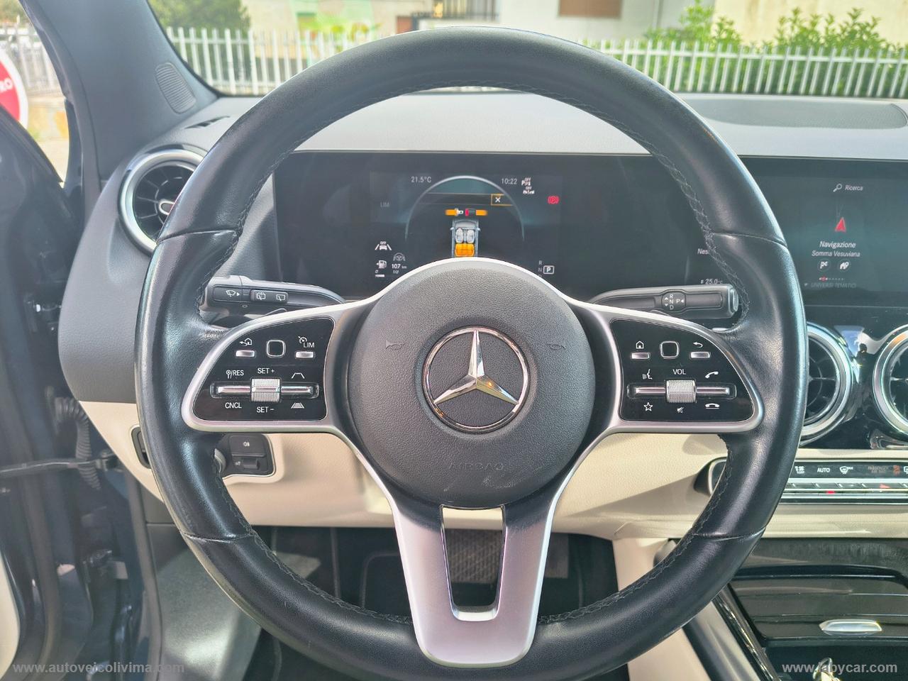MERCEDES-BENZ GLA 200 d Automatic Sport Plus INTERNO PELLE