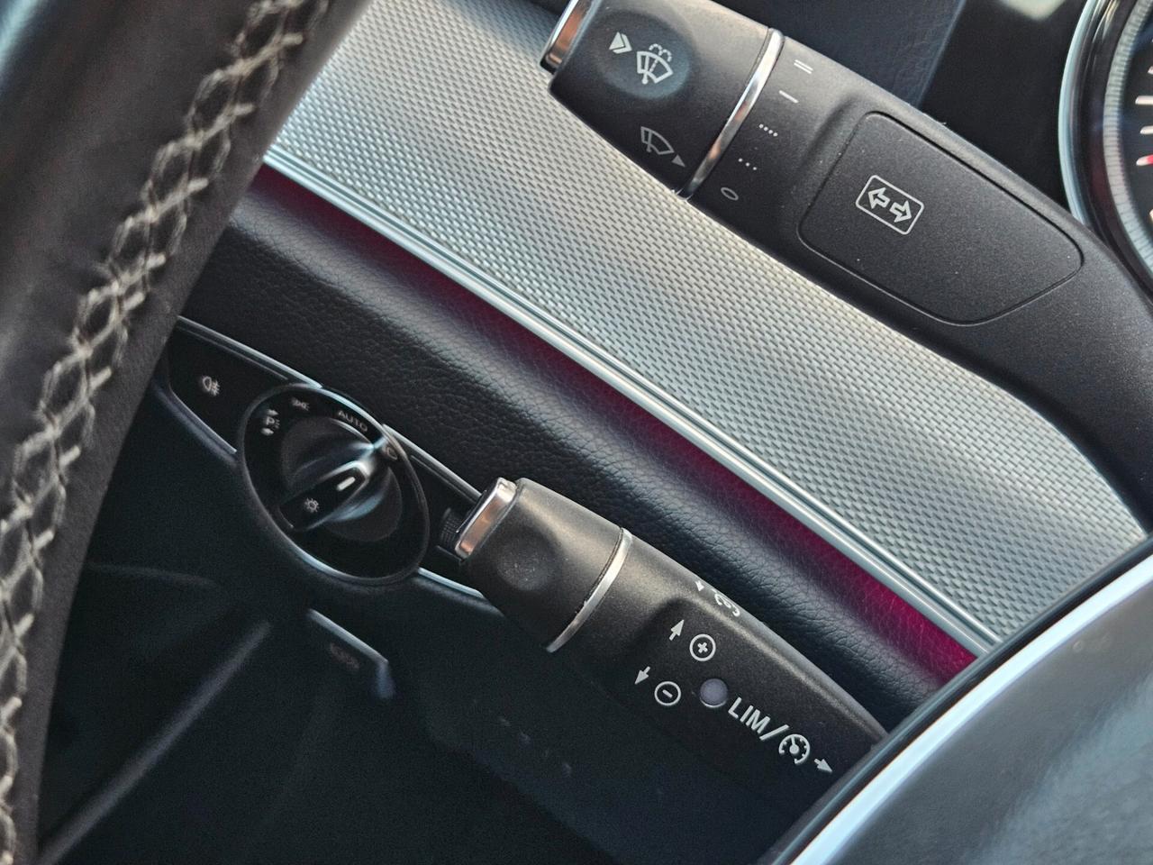 Mercedes-benz E 200 Berlina 9marce
