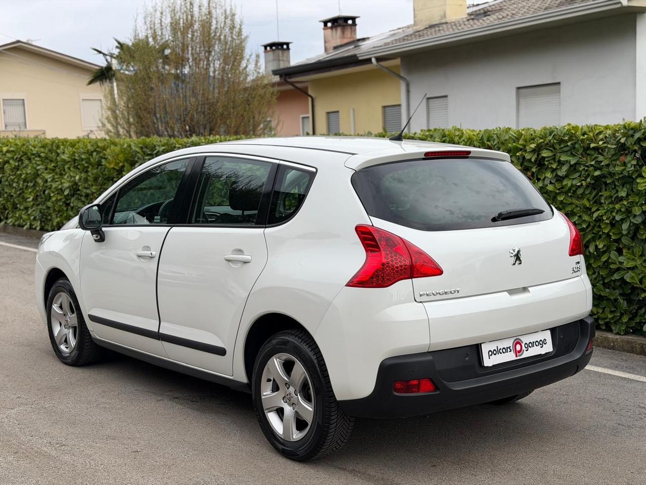 Peugeot 3008 1.6 HDi 112CV cambio robotizzato Tecno