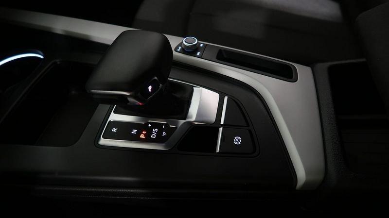 Audi A4 A4 Avant 35 TDI/163 CV S tronic Business Advanced