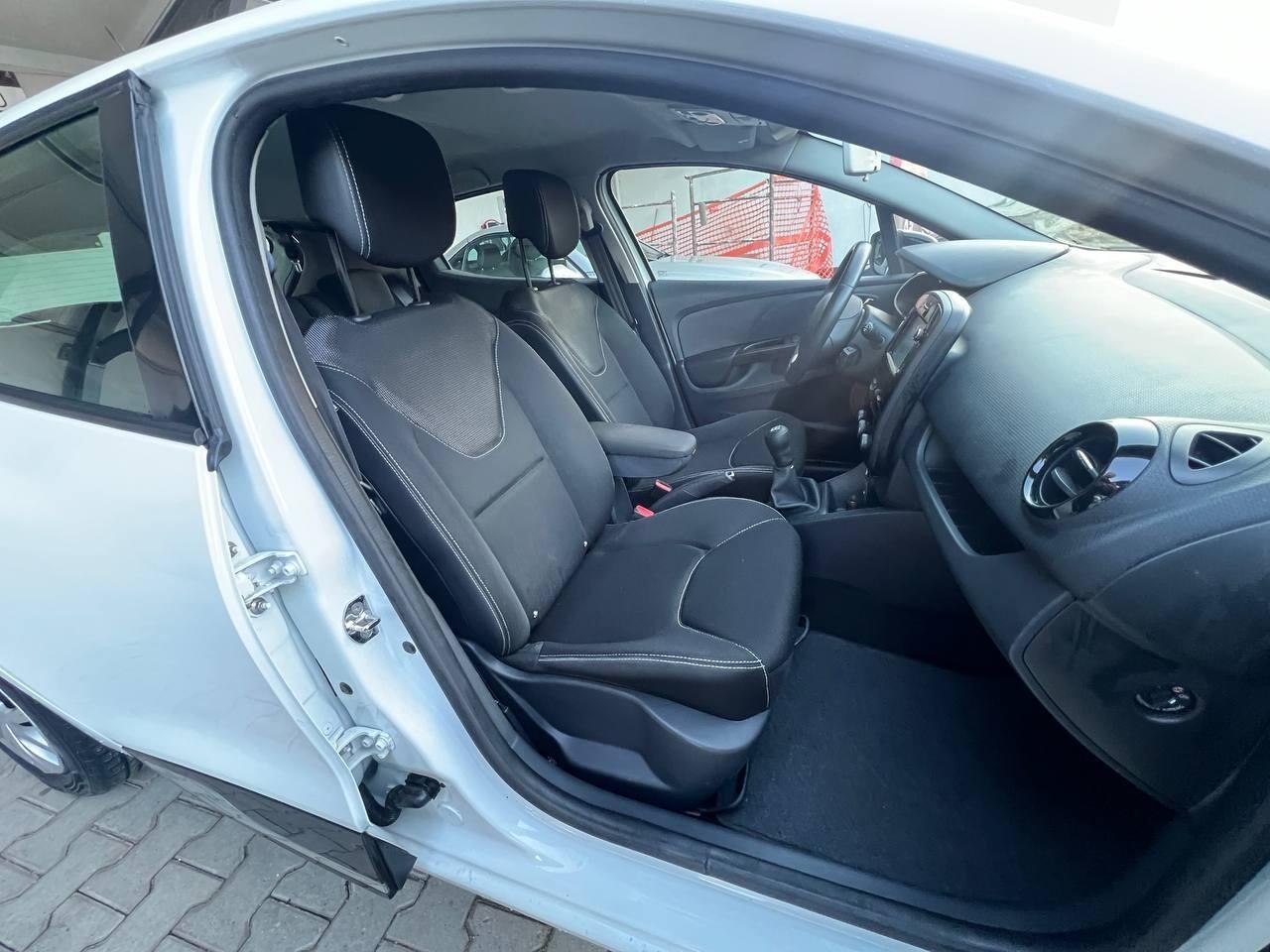 RENAULT CLIO 1.2 75CV GPL 5 PORTE LIVE