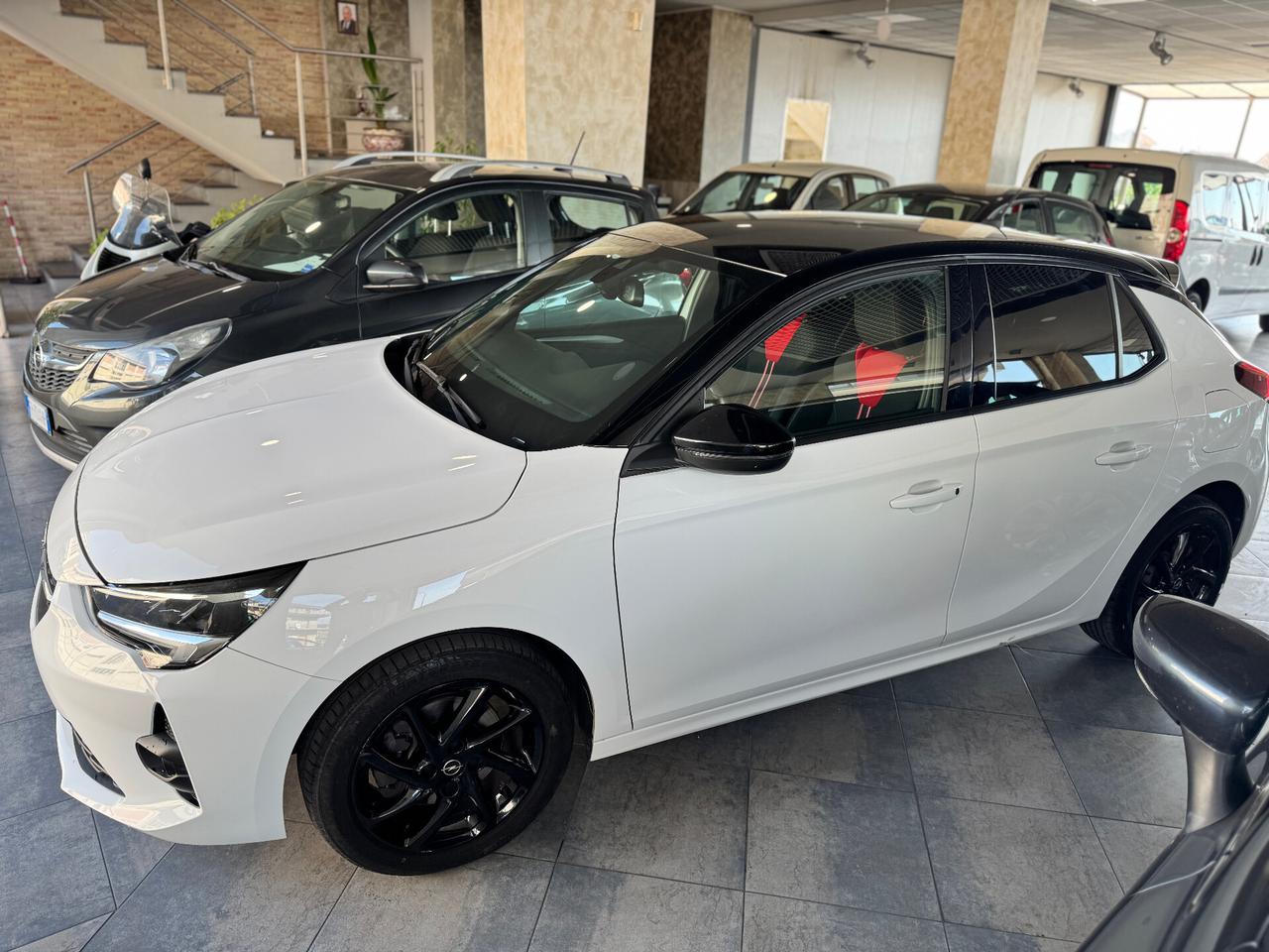 Opel Corsa 1.2 100 CV GS Line