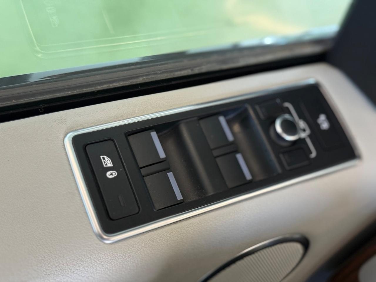 Land Rover Range 3.0 TDV6 Autobiography