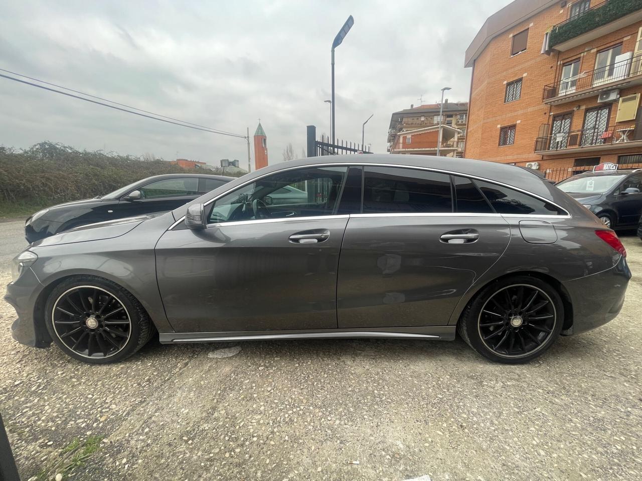Mercedes-benz CLA 220 d S.W. Automatic Premium Dark Night