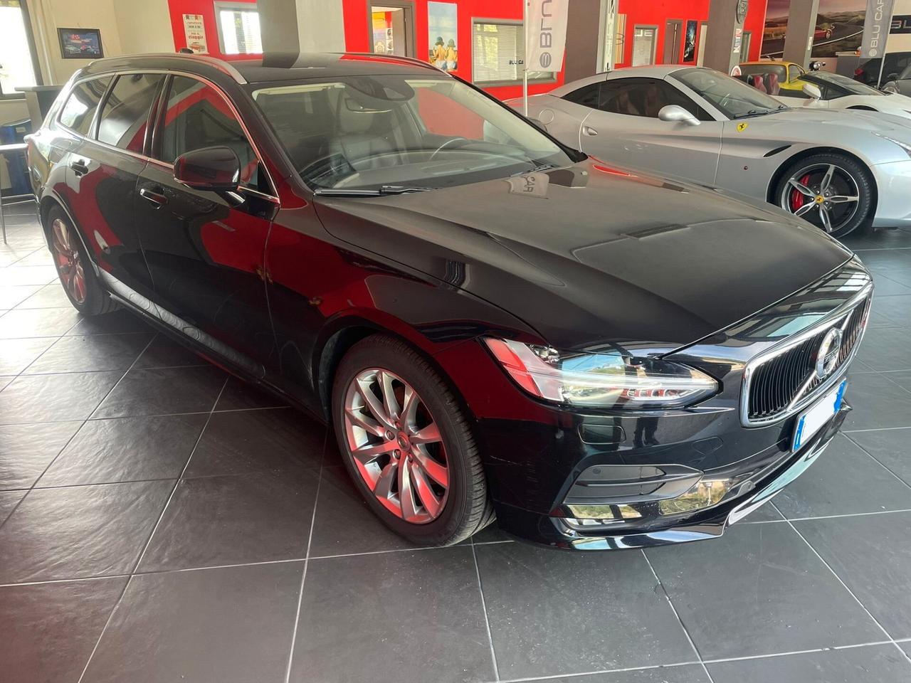 VOLVO V90 2.0d 150cv GEARTRONIC *NAVI-KAMERA-PELLE*