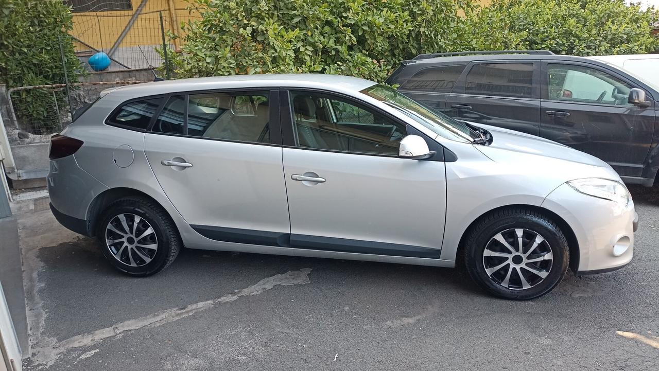 Renault Megane Mégane 1.5 dCi 110CV SporTour Dynamique