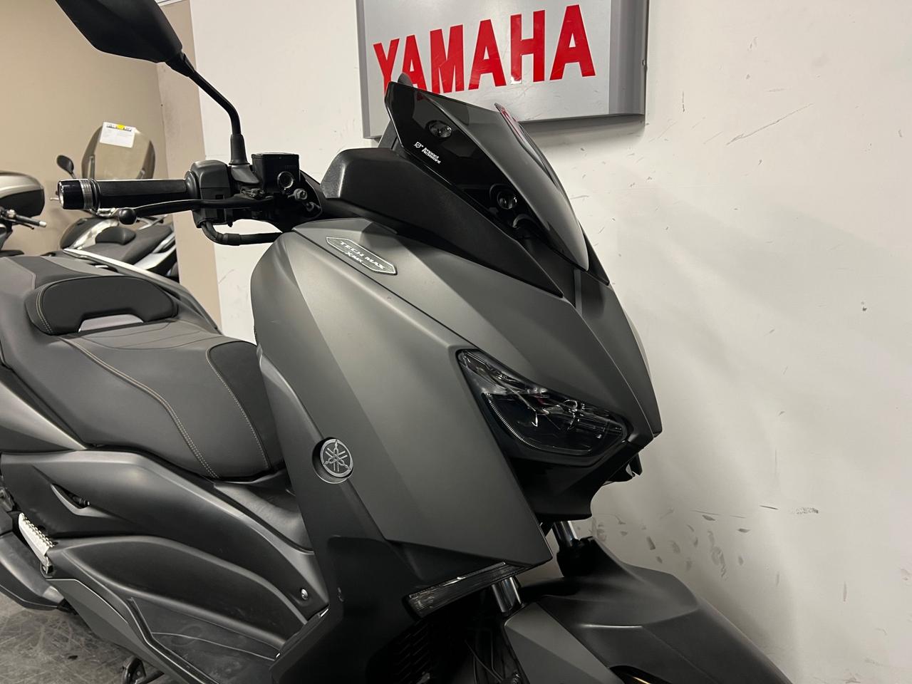 Yamaha X-Max 300 tech max