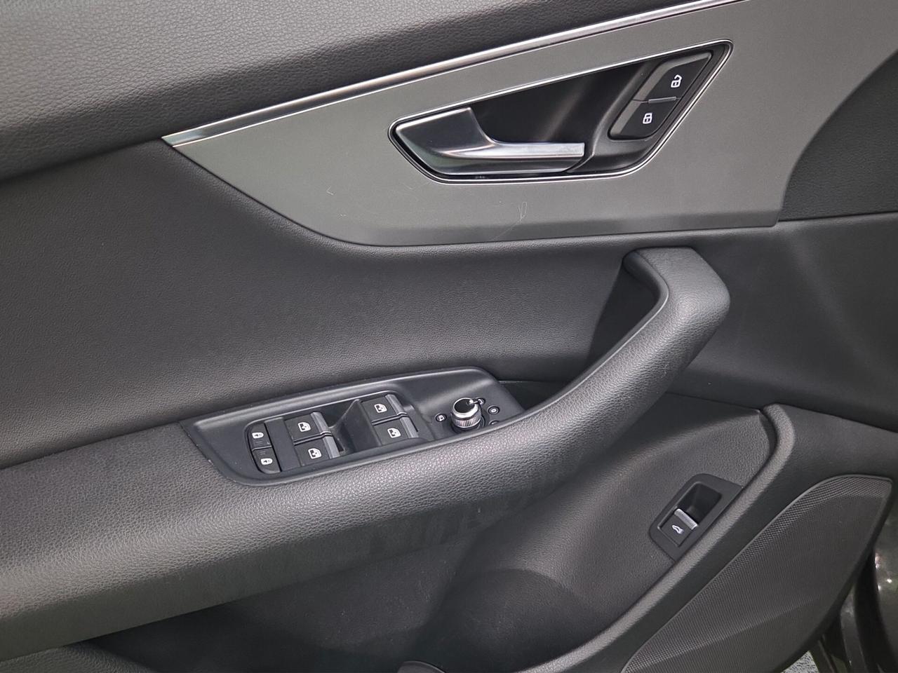 Audi Q7 50 TDI quattro tiptronic Business