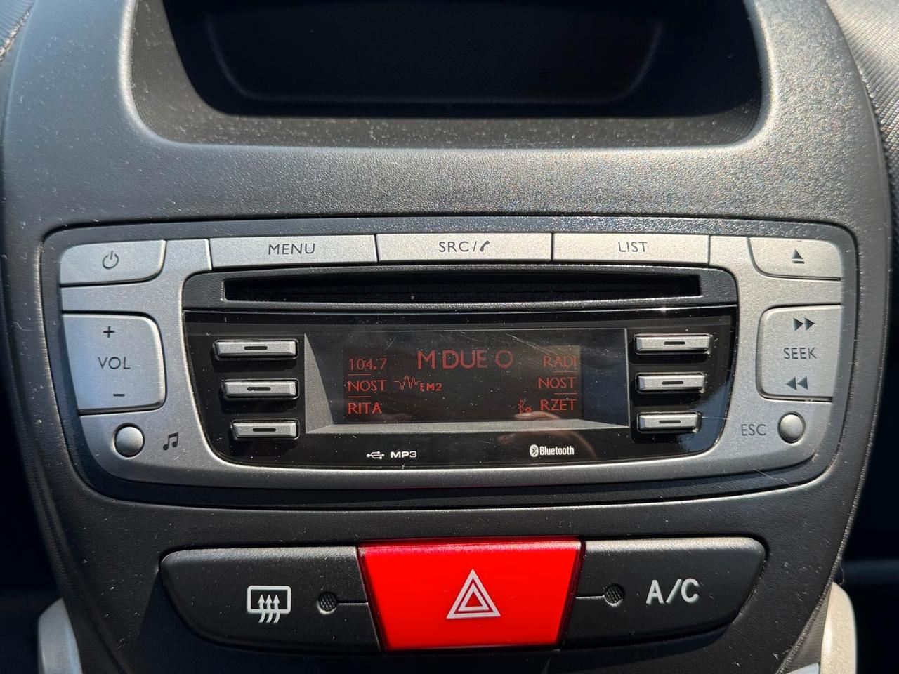 Peugeot 107 1.0 5p. Superga 60000 km!!!