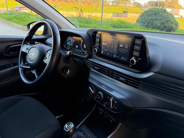 HYUNDAI i20 1.2 MPI CONNECTLINE+VIRTUAL+NAVI+RCAM+PDC