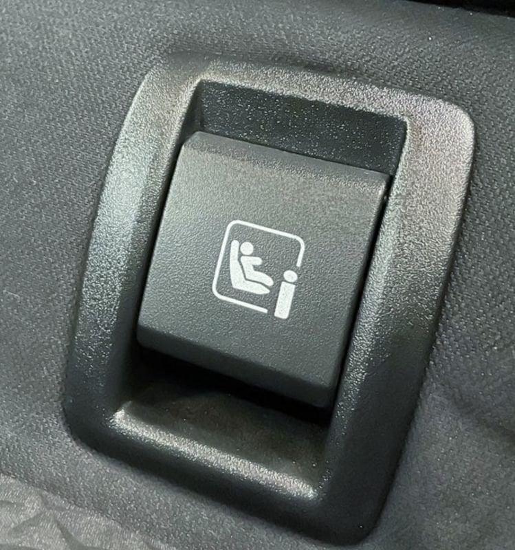 Nissan Juke 1.0 DIG-T 114 CV N-Connecta