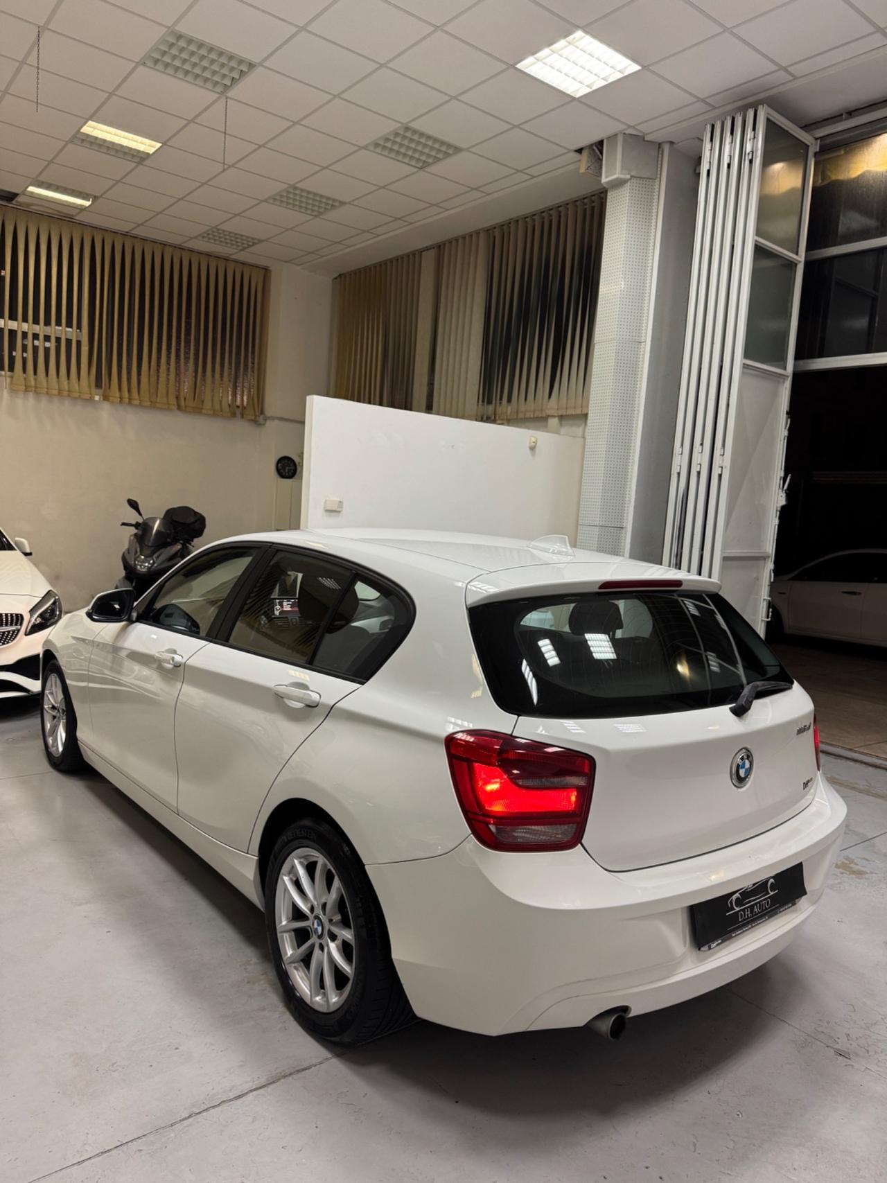 Bmw 116 116d 5p. Efficient Dynamics Urban