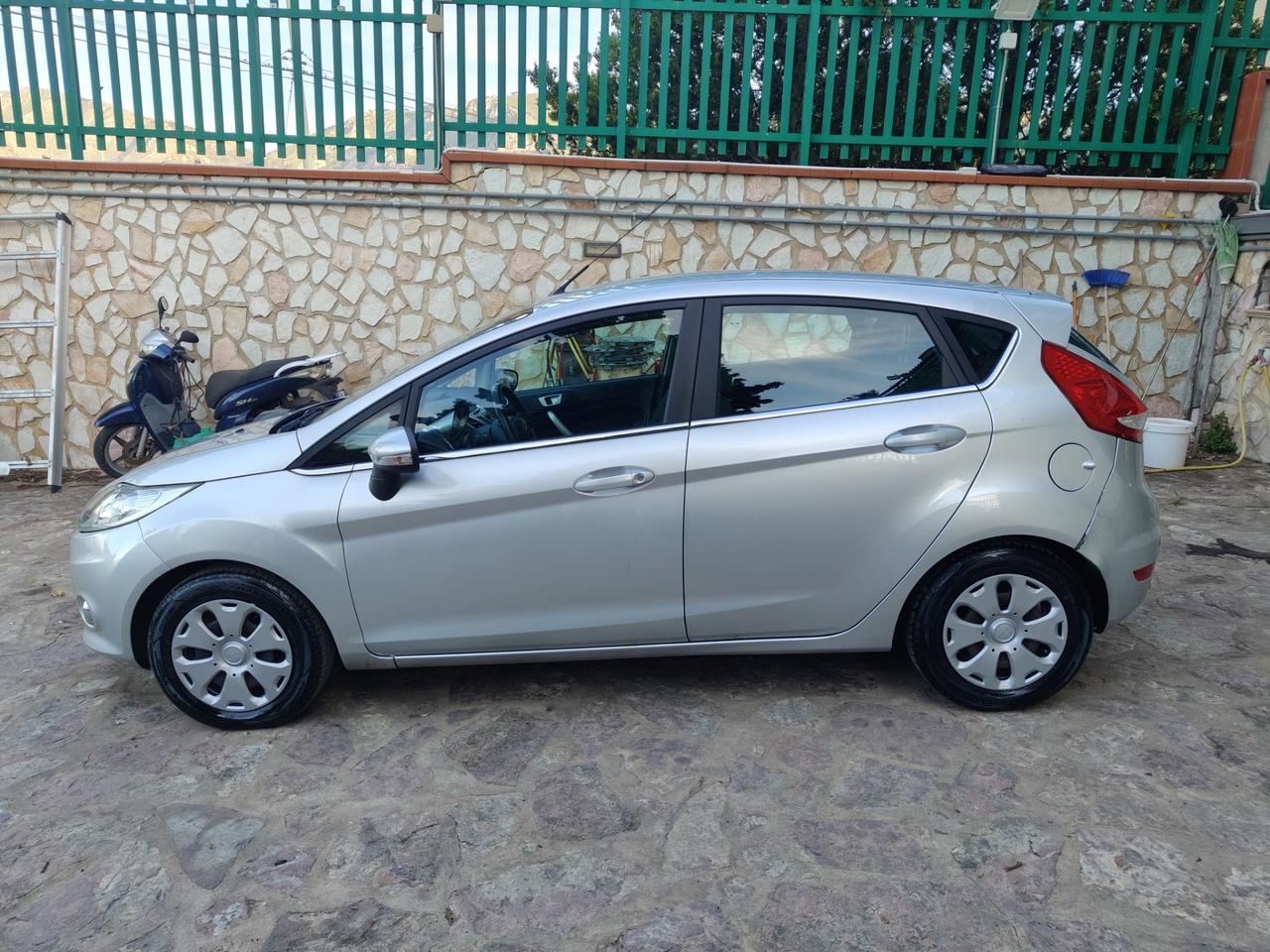 Ford Fiesta 1.6 TDCi 95 CV 5p. Titanium