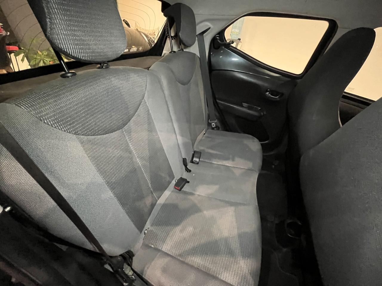 Toyota Aygo 5 porte x-play MMT