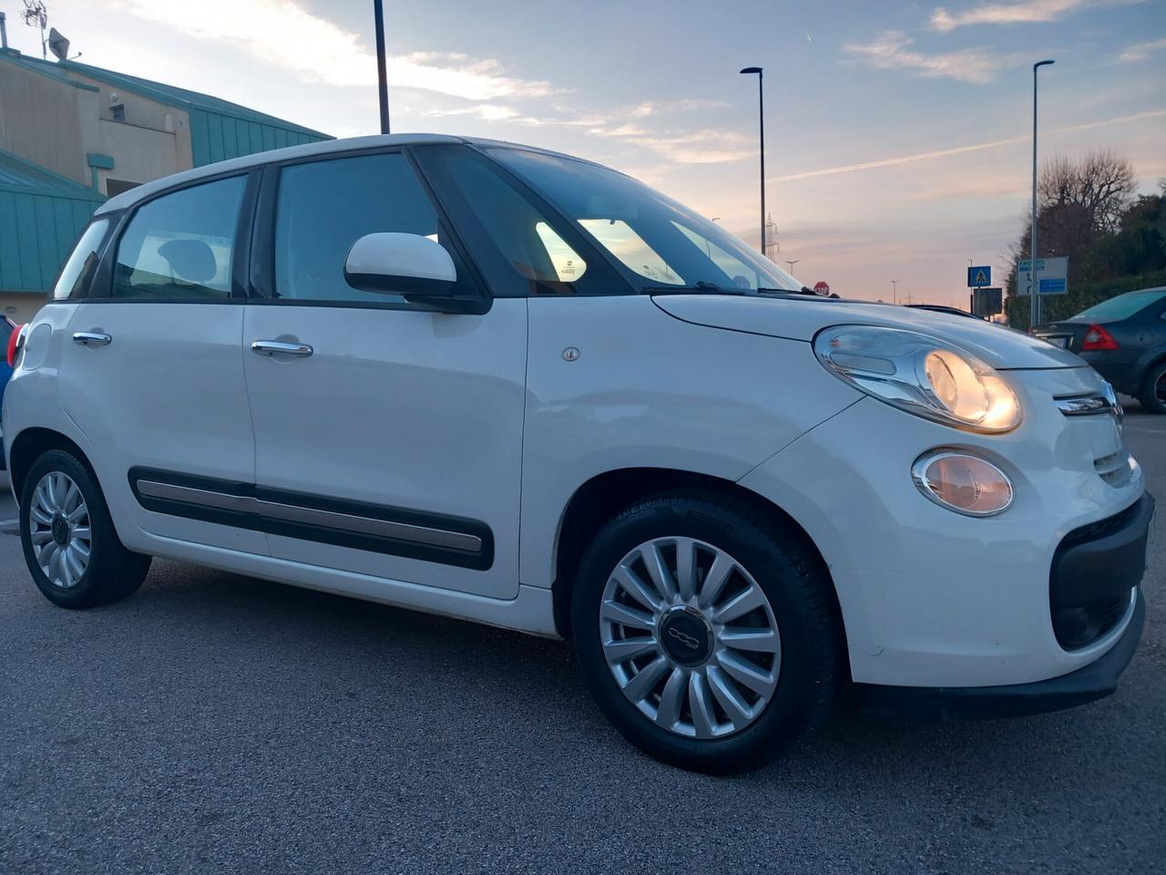 Fiat 500L 1.3 Multijet 85 CV Pop Star NEO patentati tua a € 169 mese