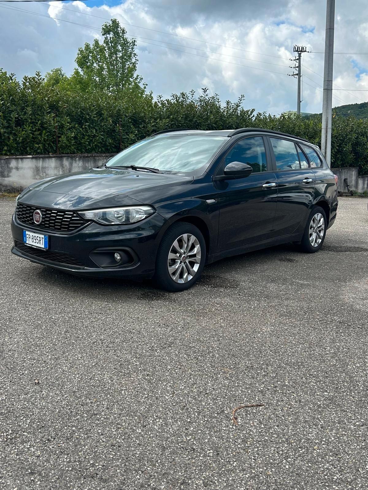 Fiat Tipo 1.6 Mjt S&S SW Lounge